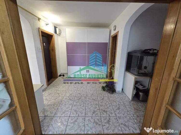 Apartament cu 3 camere decomandat în Ultracentral