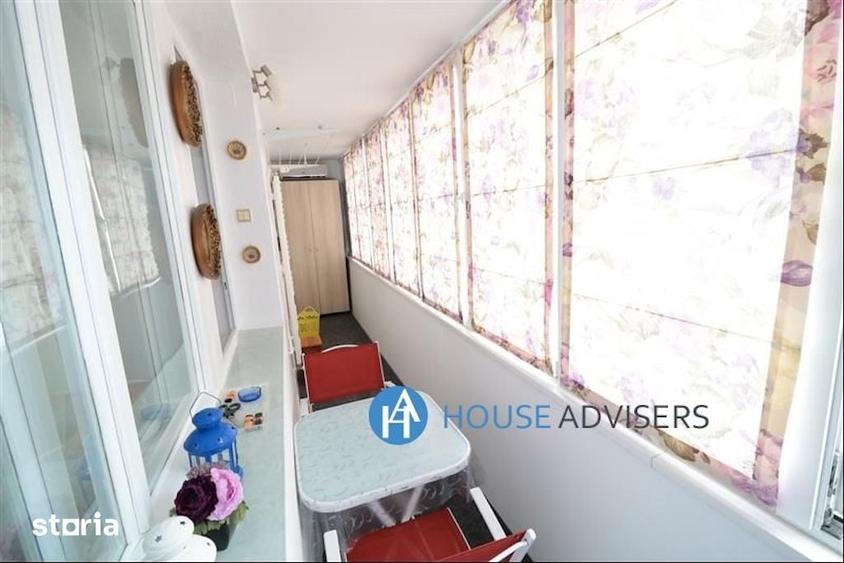 Apartament cu 3 camere în 1 Mai