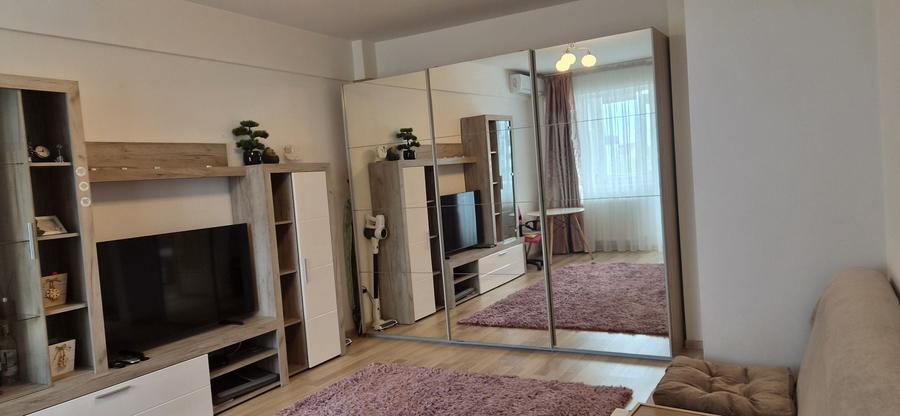 Apartament cu 2 camere decomandat în Bâcu