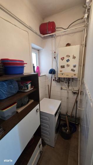 Casă cu 3 camere în Bercu Roșu