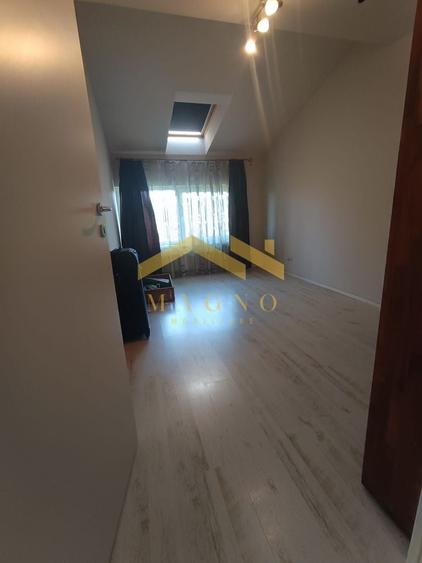 CASA SPATIOASA CU 4 CAMERE CARTIER GRADISTE - 29
