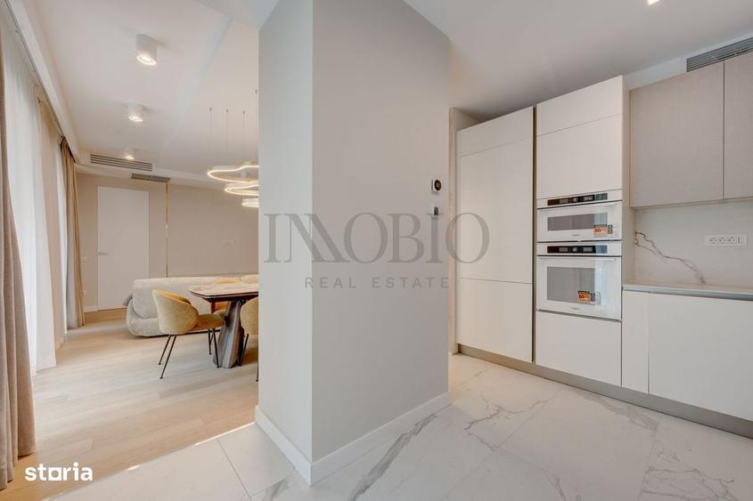 Apartament cu 4 camere în Aviatorilor