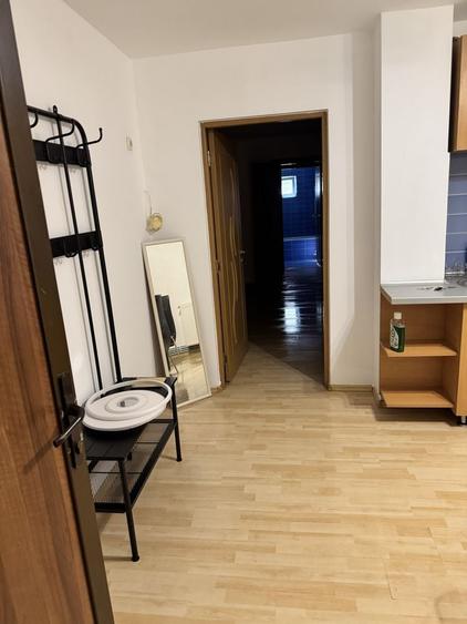 Apartament cu 2 camere semidecomandat în Aradului