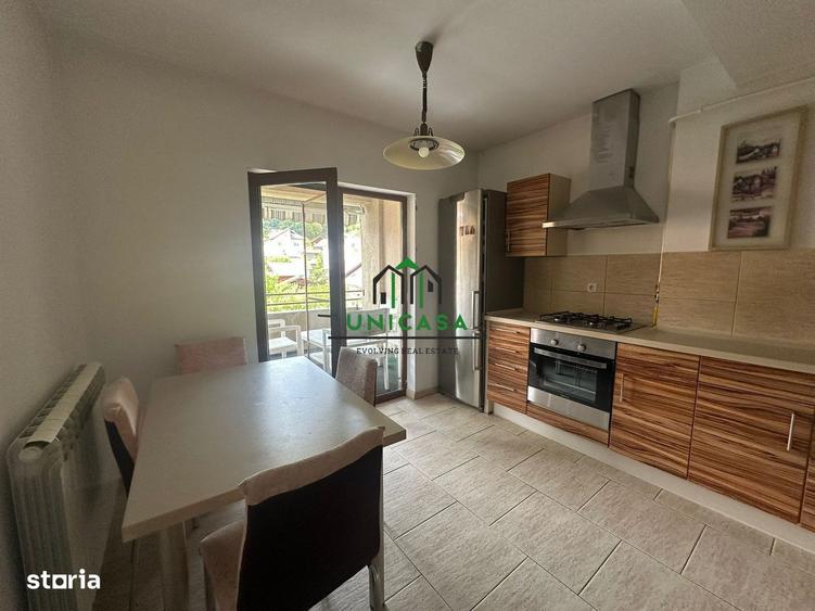 Apartament cu 3 camere în Mereșești
