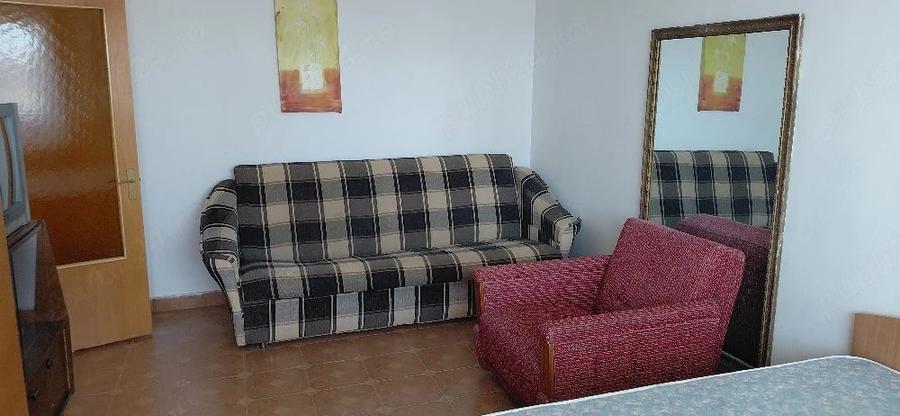 Garsonieră decomandată în Moșilor