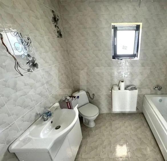 Casa de 4 camere, plan parter, 450 mp teren, Holboca - 11