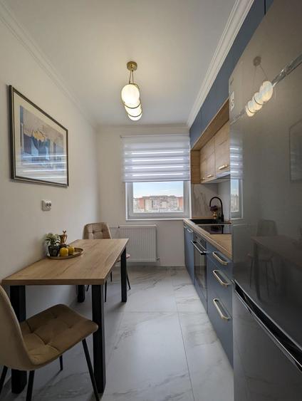 Inchiriez apartament 2 camere - 4