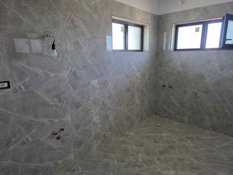 Casa P+1E de vanzare - 2