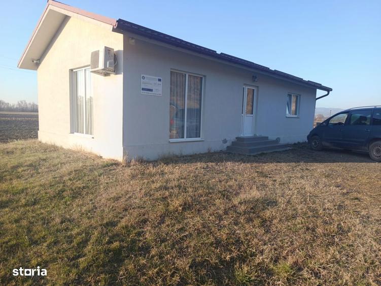 Casa 100 mp cu teren 1200 mp. Construc?ie 2019. - 1