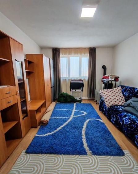 Garsoniera - zona centrala - stadion Nasaud - etaj 3 - 5