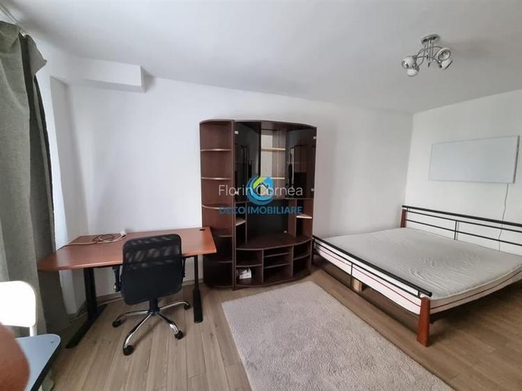Apartament cu 1 camera zona UMF, P-ta Zorilor Apartament cu 1 camera zona UMF, P-ta Zorilor