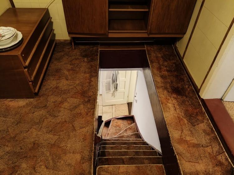 Casa S+P+M de vanzare in Busteni - 11