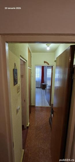 Inchiriez apartament 2 camere centru - 1