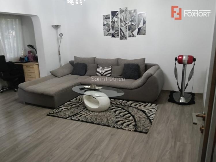 Apartament cu 3 camere parter, zona Spitalul Judetean Apartament cu 3 camere parter, zona Spitalul Judetean