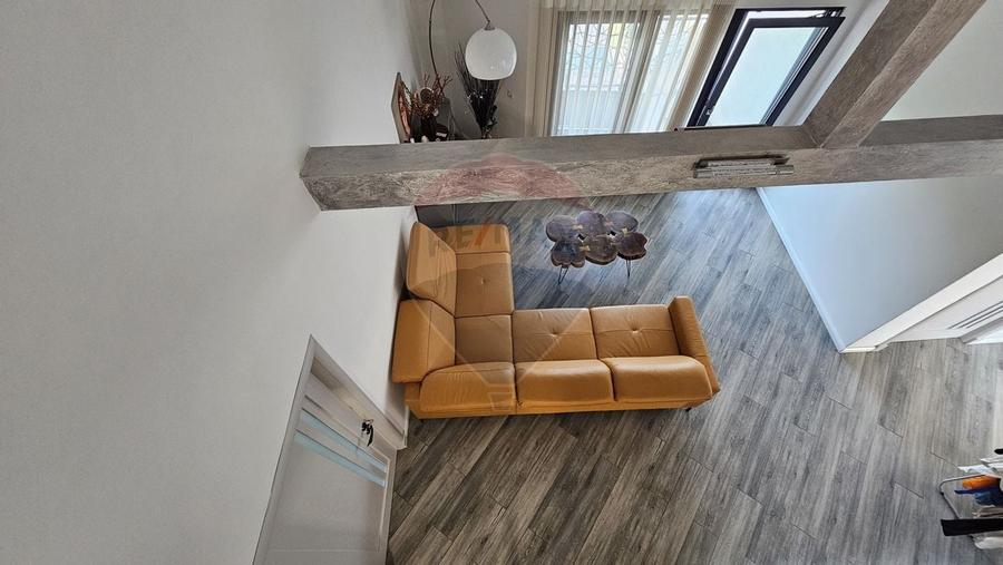 Casă / Vilă cu 7 camere si teren 1000 mp în zona Centrala-Suceava - 37