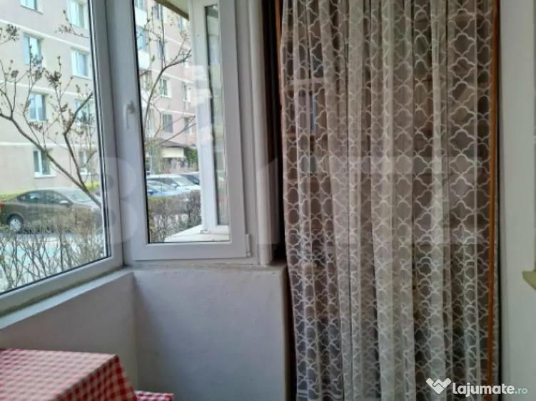 Apartament 2 camere decomandate parter Astra, Bra?o - 2