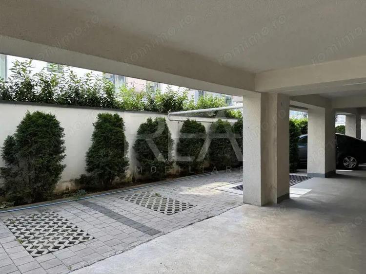 Locuri de parcare Str. Petru Rare? 13 - zona Victoriei - 5