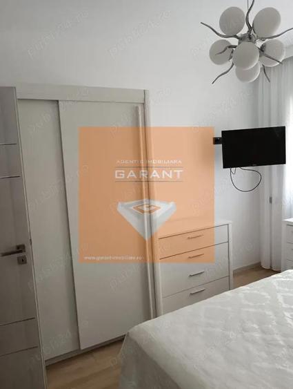 Inchiriez apartament 3 camere lux, Pitesti, zona centrala, prima inchiriere. Garaj - 4