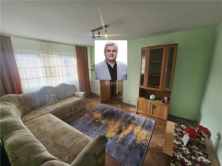 Resita, 2 Cam. Mobilat, Micro 3 - 1