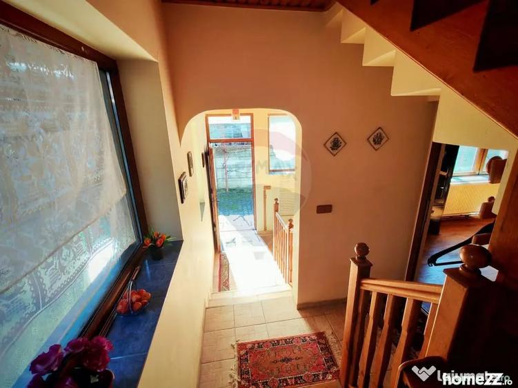 Casă cu 1 camere cu Teren 237 Mp în Central