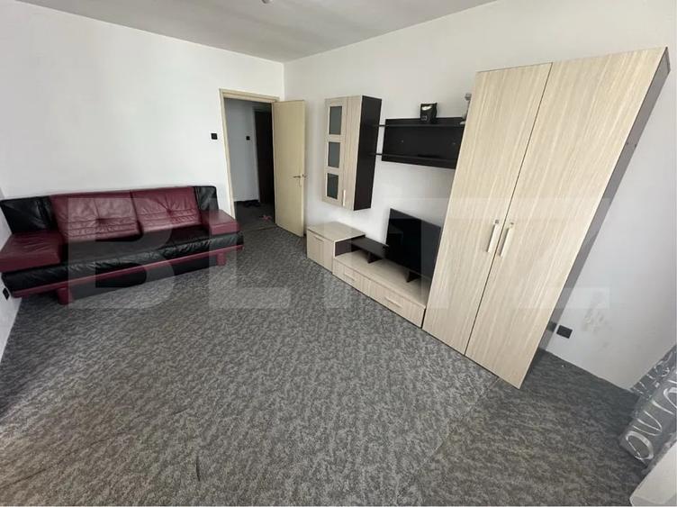 Apartament 2 camere, 47 mp, zona Piata Mare - 1