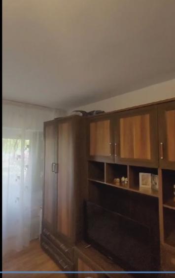 Garsoniera decomandata langa metrou Crangasi - 1