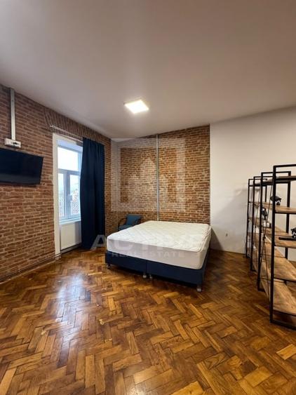 Birouri P-ta Unirii - 5