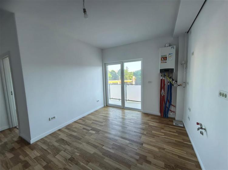Ap. 3 camere, et.2, bloc nou cu lift - 7