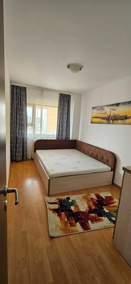 Apartament cu 2 camere nedecomandat în Ultimul leu