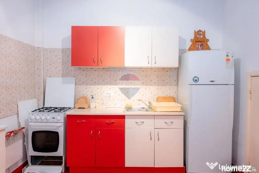 Casă cu 4 camere cu Teren 1292 Mp în Drăganu