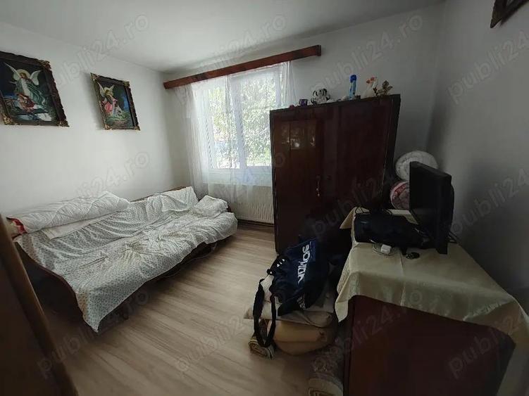 Vand apartament cu 2 camere in Hunedoara, Micro 4, parter . Pret 38000 EUR neg - 7