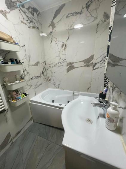 VANZARE APARTAMENT 3 CAMERE -VATRA LUMINOASA-MAIOR CORAVU - 10