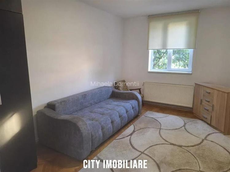 Apartament 2 camere, decomandat, mobilat, Semicentral. Apartament 2 camere, decomandat, mobilat, Semicentral.
