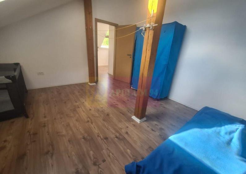 Vila de vanzare cu 6 camere in Cornu (teren 6.600 mp) - 15