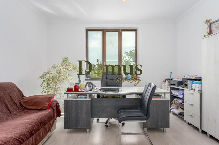 Vila Pasiva | Panouri Fotovoltaice | Vedere Lac Balotesti - 11