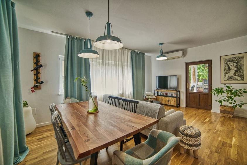 Casa complet mobilata 5 camere 3 bai curte generoasa - 14