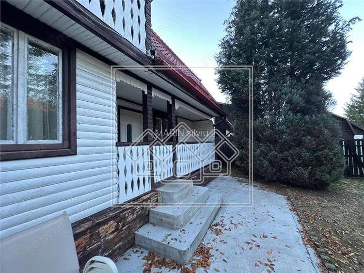 Casa de vacanta in Cartisoara, Transfagarasan - teren 971 mp, 8 camere