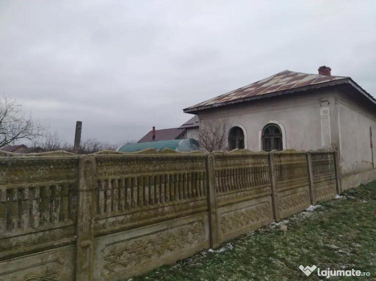 Teren intravilan 1080 mp + casa demolabila Cosoveni - 5