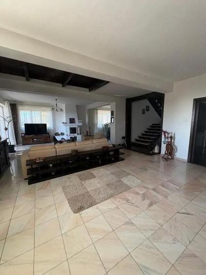 Vila exclusivista cu priveli?te panoramica | Piscina | Teren generos - 2