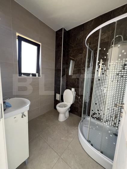 Casă individuală cu 3 camere cu Canalizare în Cetății