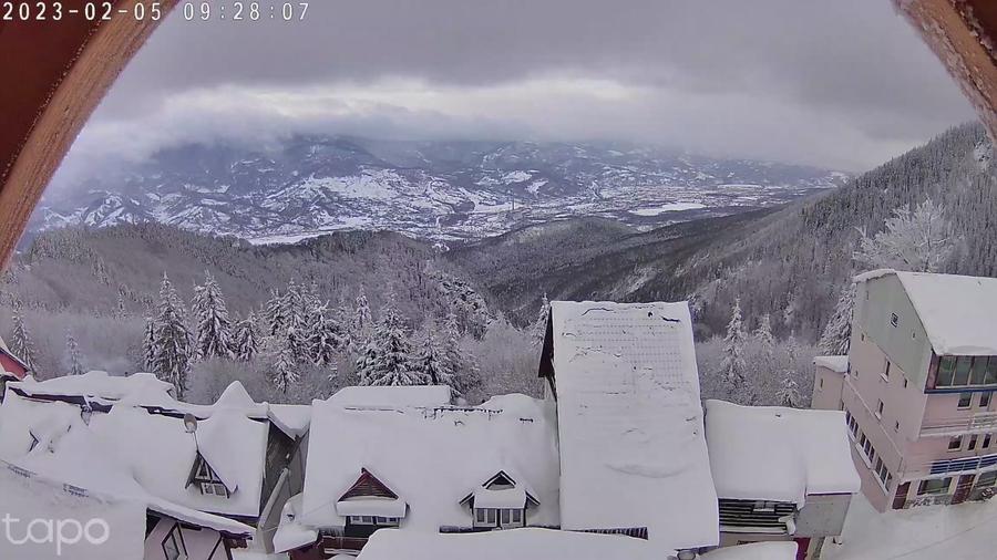 Oportunitate de investitie in STRAJA! Pensiune cu 10 camere zona partiei - 1