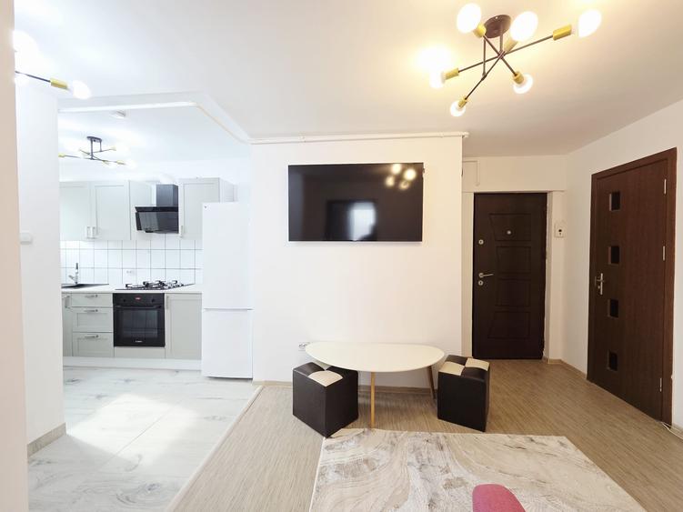 Prima inchiriere 2 camere central renovat si mobilat nou - 1