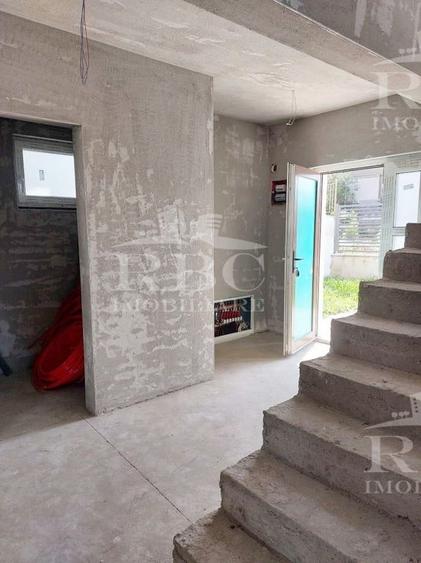 Case noi cu teren in Chinteni - 19