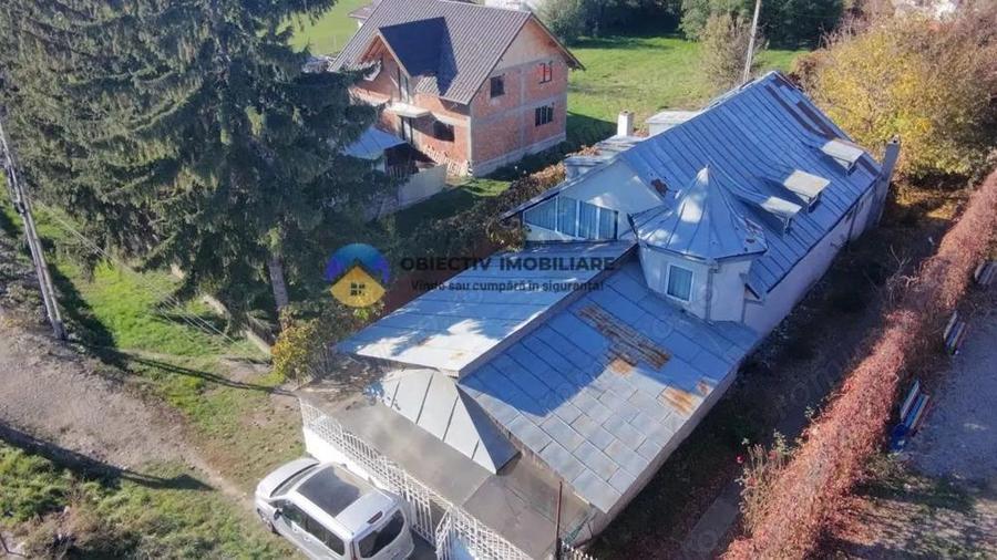Casa spa?ioasa + teren de vanzare Girov, jud. Neam? - 1
