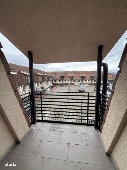 De vanzare Casa isiruita, zona Carolina Mall Cartier Nou - 4