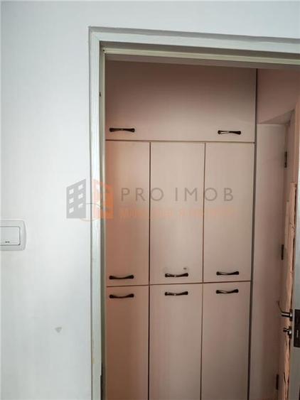 Apartament 3 camere cf 1 semidecomandat in zona Crang - 13
