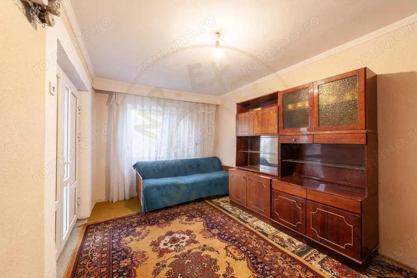 Casa traditionala la tara in Gliganu de Jos Com. Rociu-Arges la 30 km de Pitesti - 4