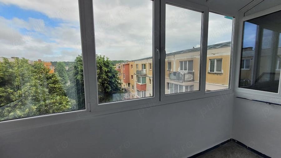 Apartament cu 2 camere decomandat în Turda