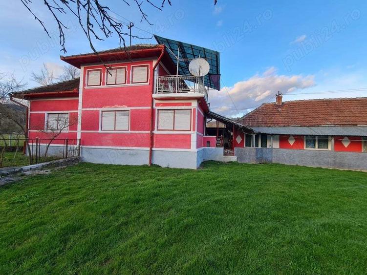 Casa de vanzare in inima naturii sat Dobrot, jude?ul Hunedoara - 1