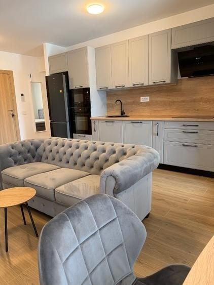 închiriere apartament 3 camere și 2 locuri parcare Parcului 20 - 1